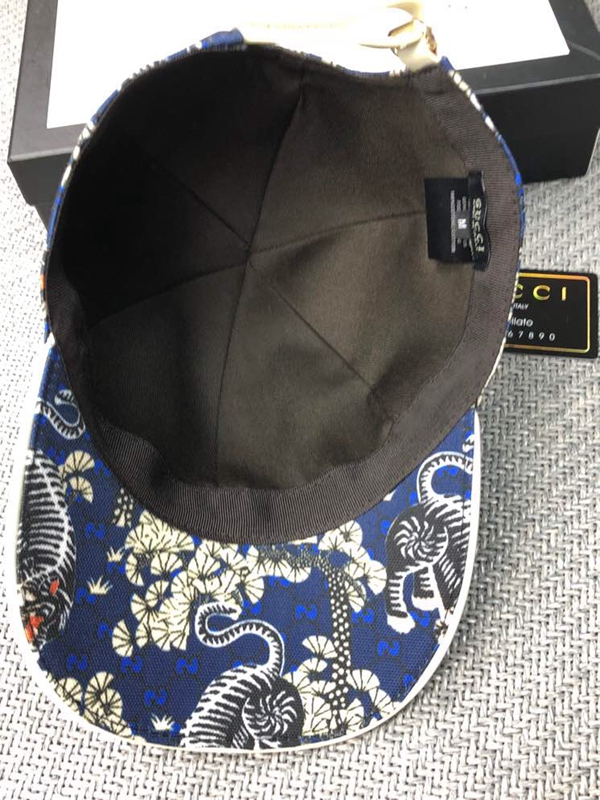 ブランド帽子内部構造